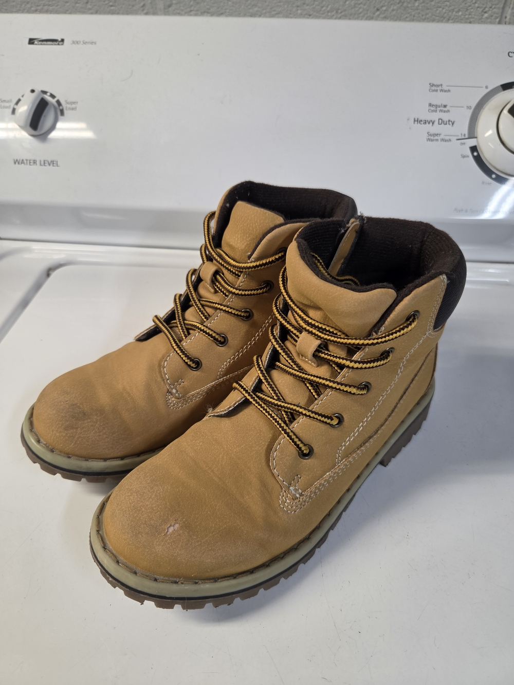 Highland Creek Kids Tan Work-Style Lace-Up Boots